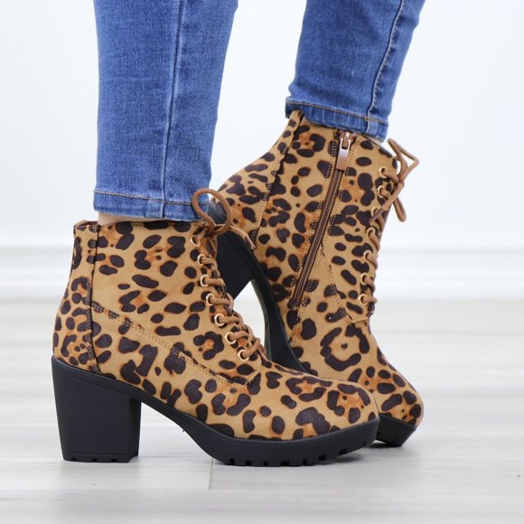 Lace-Up Lug Chunky Block High Heel Ankle Boots Leopard Faux Suede - Picture 3 of 12